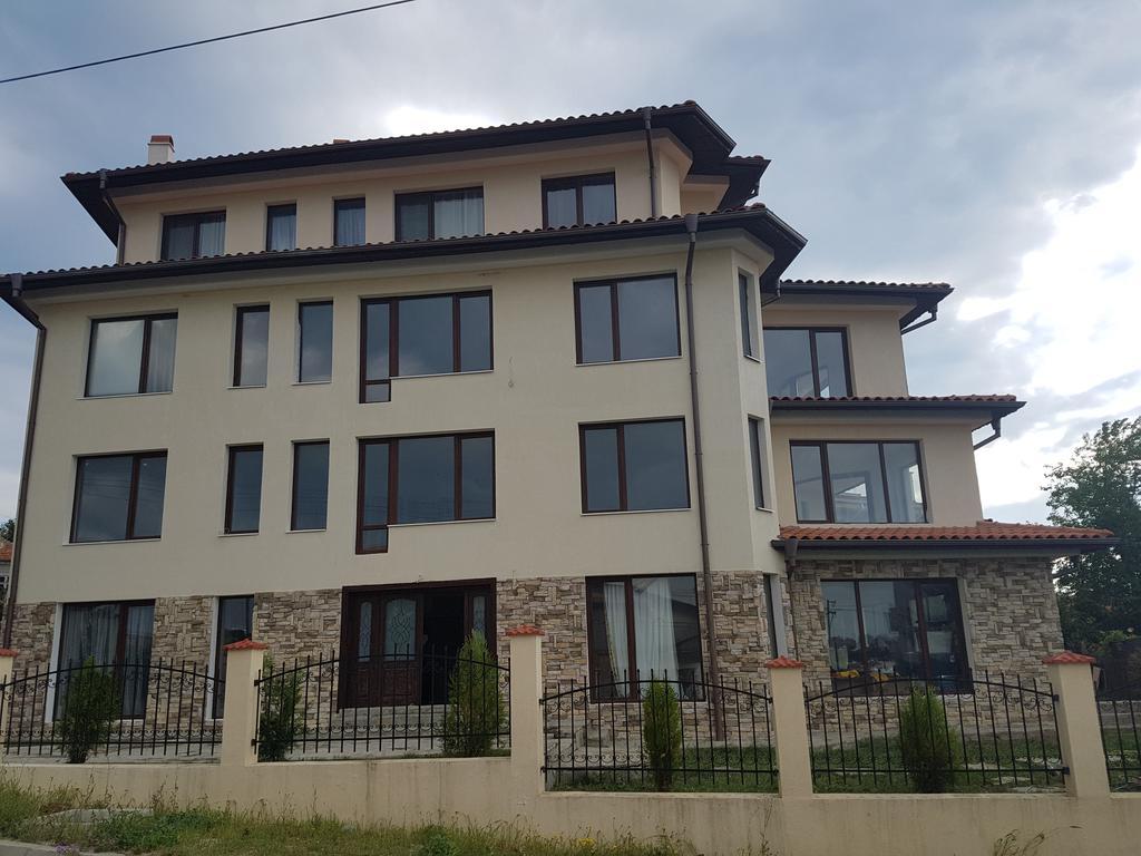 Apartments Stefanov In Byala Beala Exterior foto