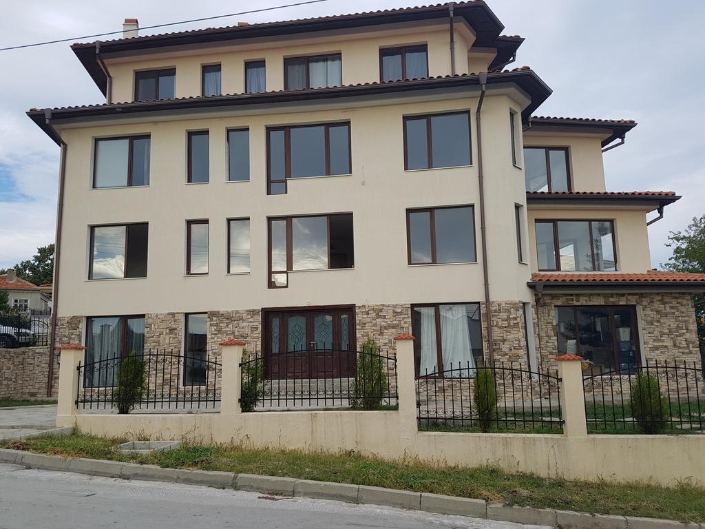 Apartments Stefanov In Byala Beala Exterior foto